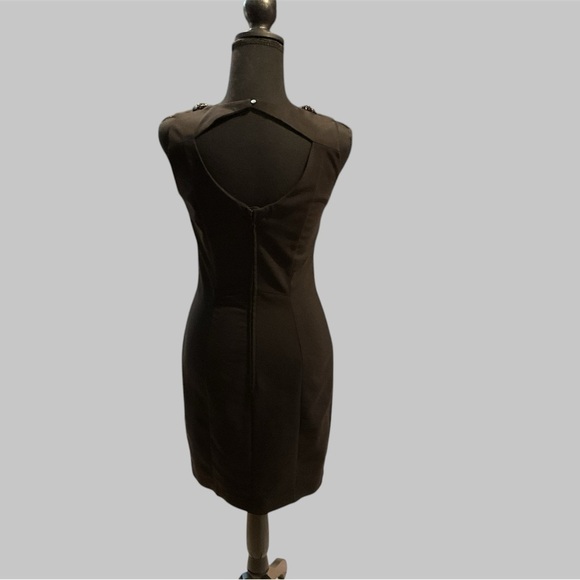 WOMENS DRESS BY HM CLASSIC BLACK SIZE 8 GENTLY WORN - Picture 2 of 5